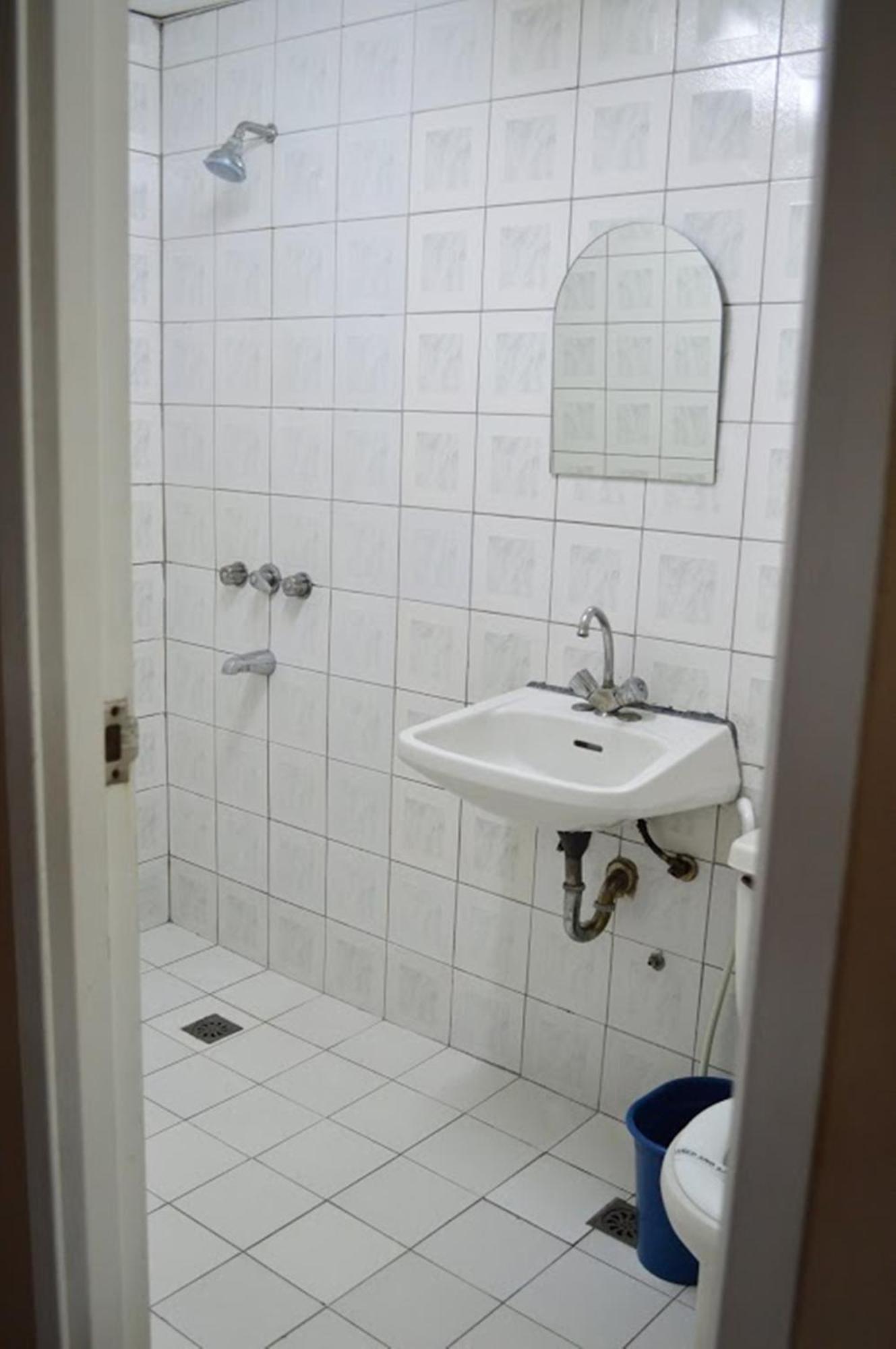 Hotel Sogo - Monumento, Lrt Station Caloocan Room photo