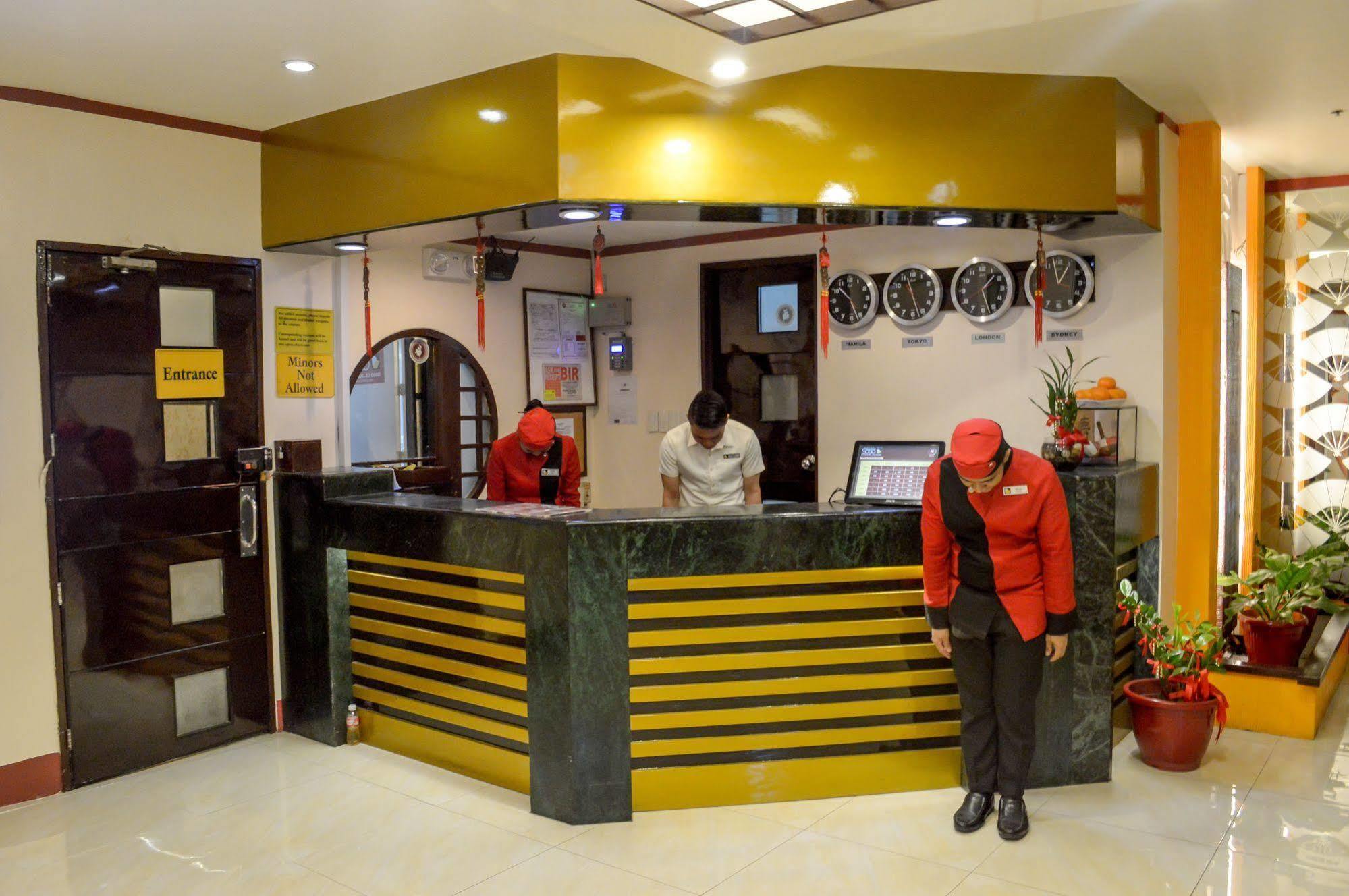 Hotel Sogo - Monumento, Lrt Station Caloocan Exterior photo